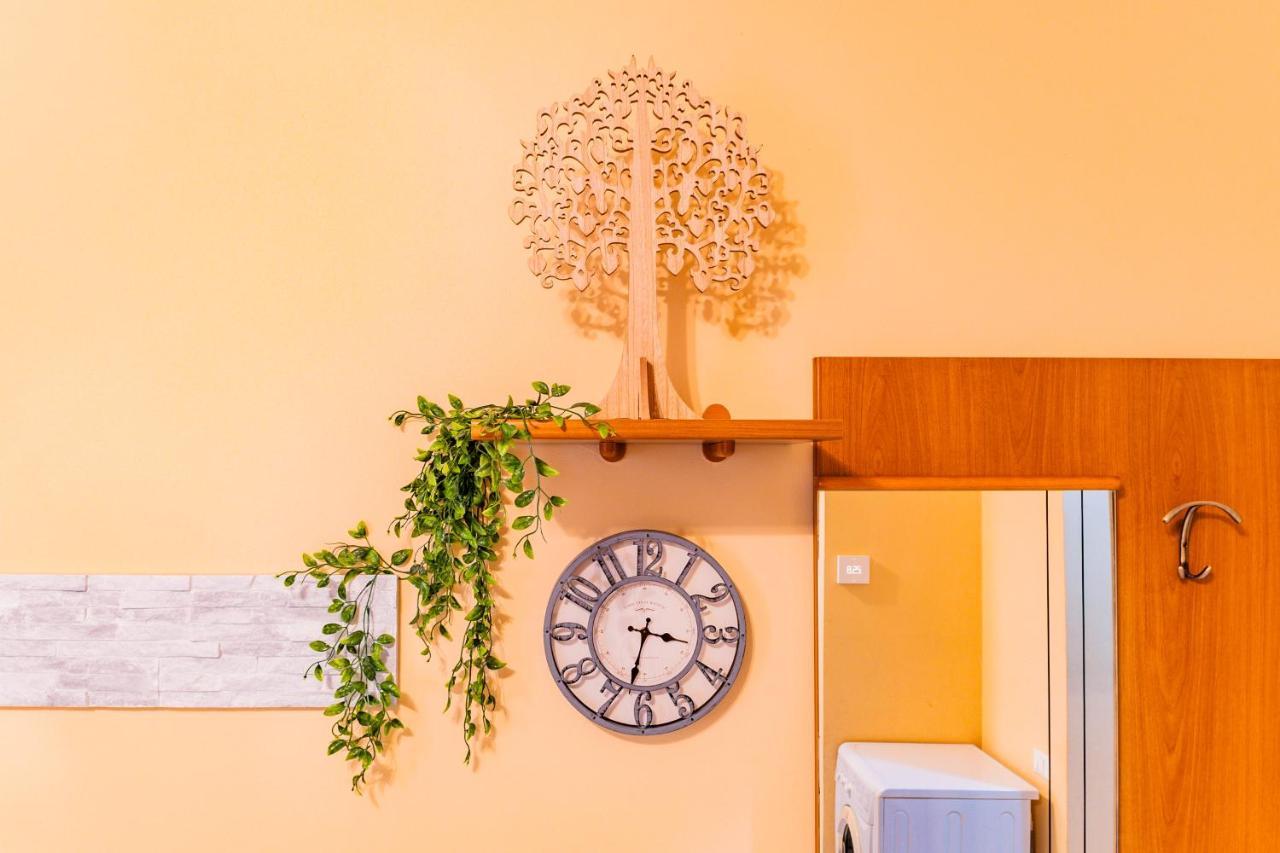 La Santa Maria Apartment Cuneo Luaran gambar